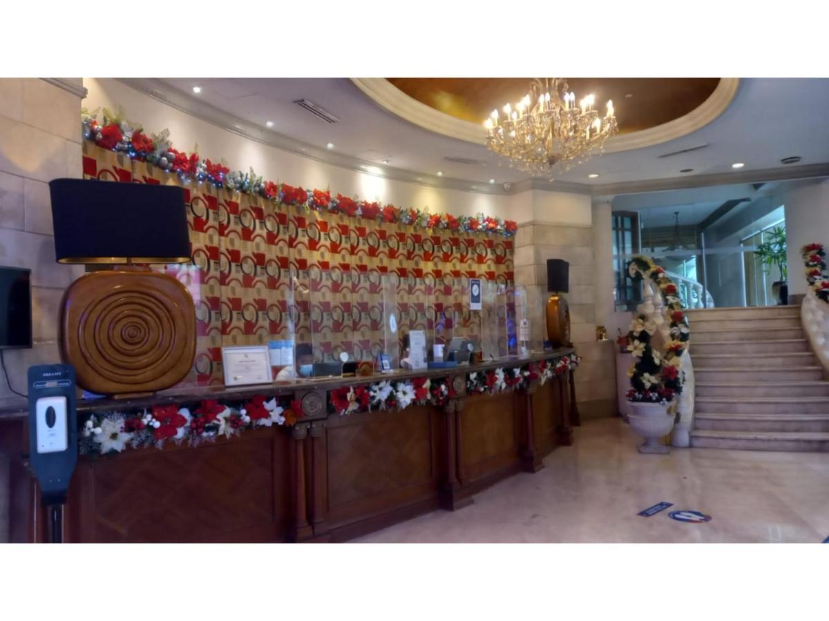 Capital O 914 Makati Palace Hotel San Pedro Makati Eksteriør billede